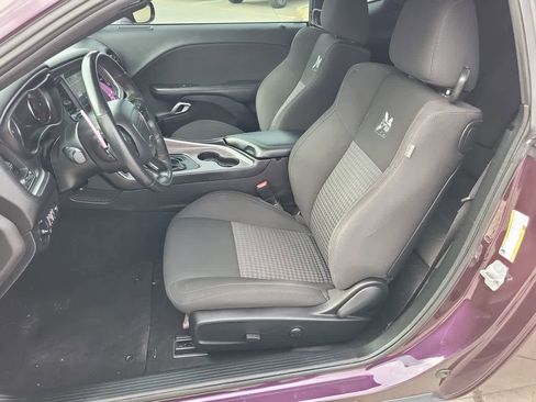 Used 2022 Dodge Challenger R/T Scat Pack RWD image 19