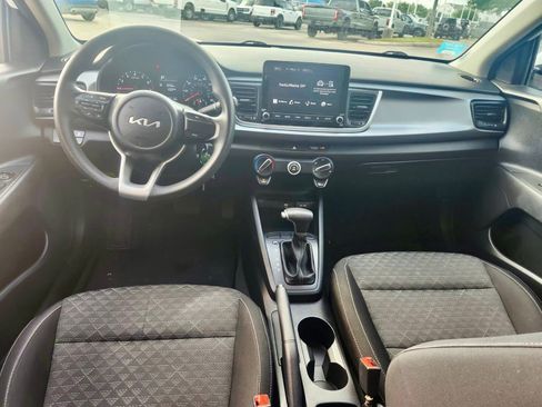 Used 2023 Kia Rio LX FWD image 11