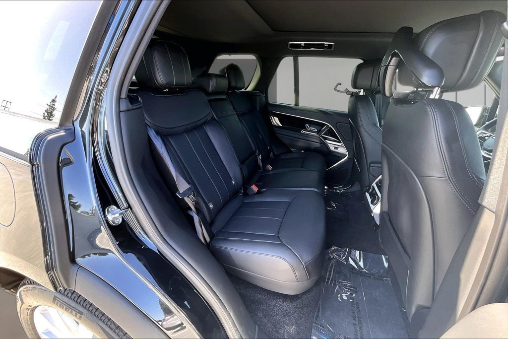 New 2026 Land Rover Range Rover SE AWD/4WD image 10