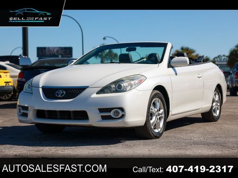 Used 2007 Toyota Solara SE FWD image 1