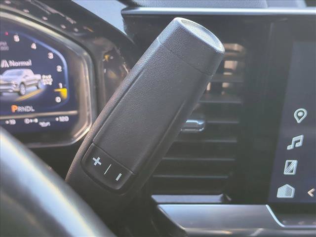 Used 2022 Chevrolet Silverado 1500 LT AWD/4WD image 12
