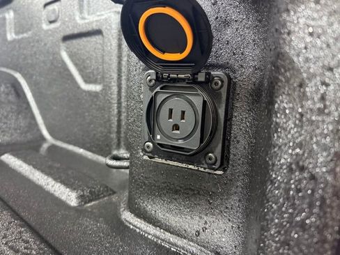 New 2026 GMC Sierra 2500 Denali Ultimate image 8