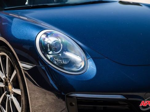 Used 2018 Porsche 911 Carrera RWD image 43