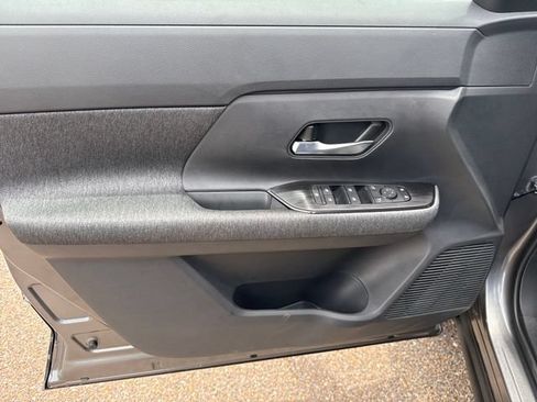 New 2026 Nissan Kicks SV FWD image 10