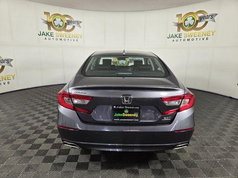 Used 2020 Honda Accord Touring image 7