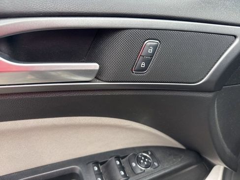 Used 2015 Ford Fusion S FWD image 19