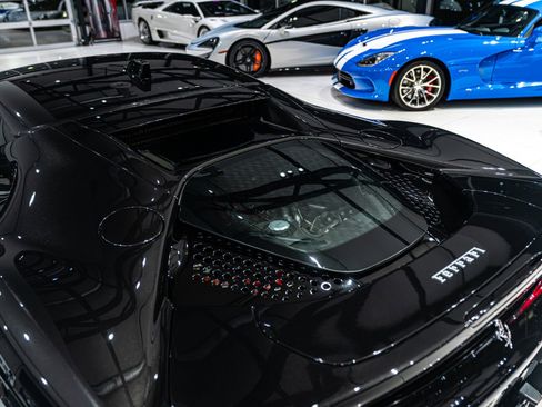 Used 2021 Ferrari SF90 Stradale image 44