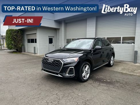 Used 2023 Audi Q5 e Premium w/ Convenience Package image 1