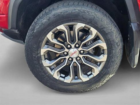 Used 2023 GMC Canyon Denali image 24