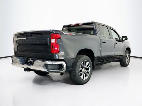 Used 2023 Chevrolet Silverado 1500 LT image 9