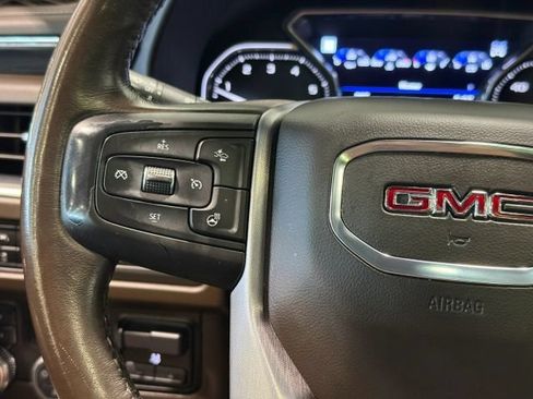 Used 2021 GMC Yukon SLT w/ SLT Luxury Plus Package AWD/4WD image 16