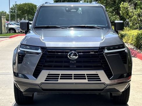 Used 2024 Lexus GX 550 w/ Accessory Package (Z1) AWD/4WD image 8