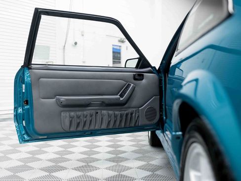 Used 1993 Ford Mustang Cobra RWD image 35