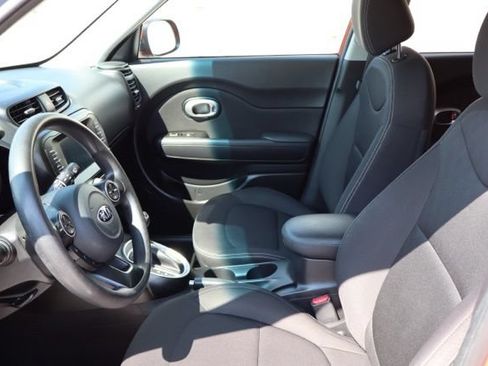 Used 2019 Kia Soul w/ Convenience Package FWD image 15