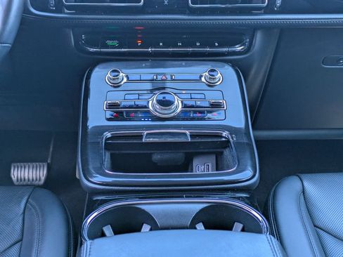Certified 2023 Lincoln Nautilus Reserve w/ Monochromatic Package AWD/4WD image 23