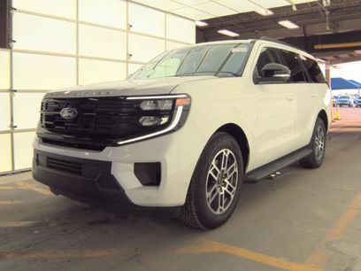 Used 2025 Ford Expedition Active