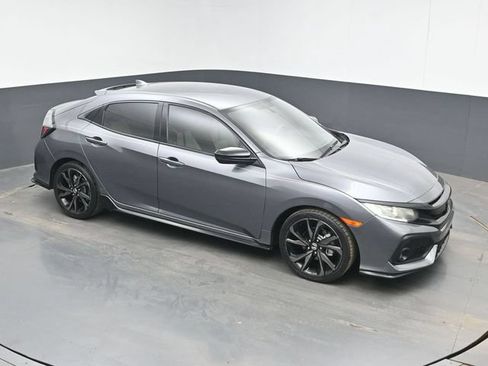 Used 2018 Honda Civic Sport image 1