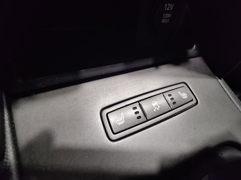 Used 2009 Pontiac G8 GXP image 29