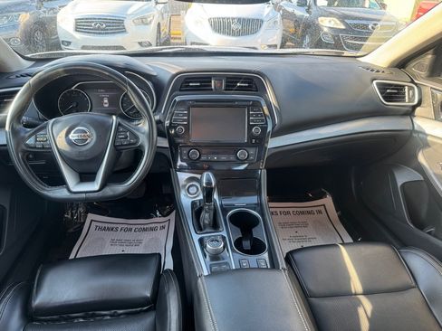 Used 2017 Nissan Maxima 3.5 SL FWD image 9