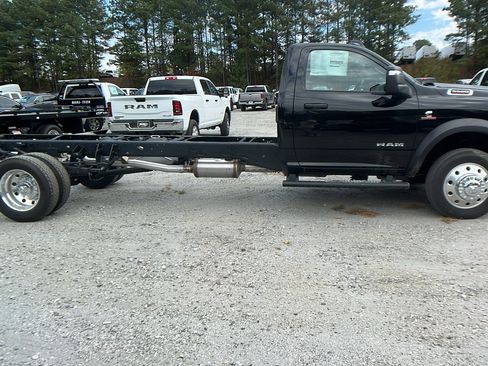 New 2025 RAM 5500 2WD Regular Cab image 7