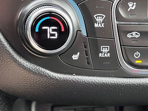 Used 2023 Chevrolet Equinox RS AWD/4WD image 22