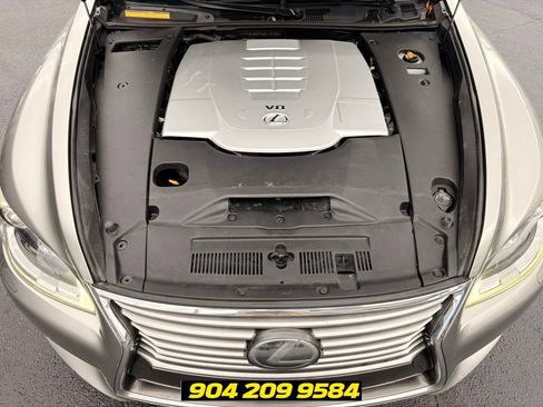 Used 2016 Lexus LS 460 w/ Comfort Package RWD image 35