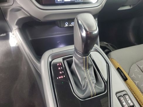 Used 2025 Subaru Crosstrek 2.5i Sport w/ Crosstrek Mirror Package image 18