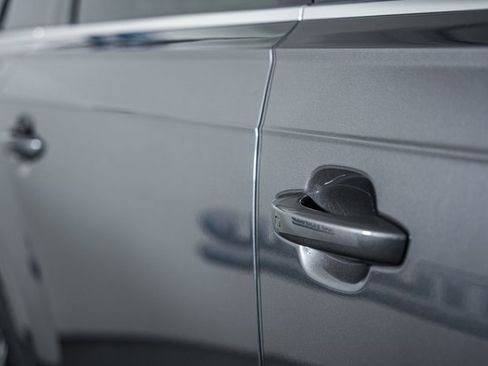 Used 2019 Audi Q7 3.0T Premium Plus image 17