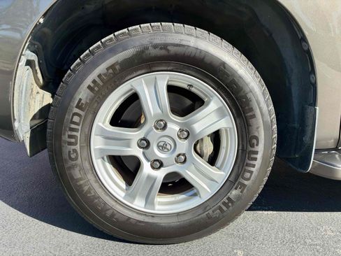 Used 2008 Toyota Sequoia SR5 RWD image 12