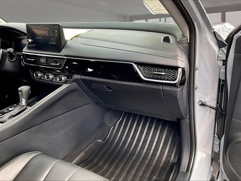 Certified 2025 Acura ADX AWD image 17