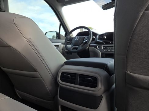 New 2026 Honda Ridgeline RTL image 24