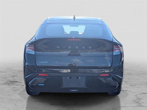 New 2026 Nissan Leaf image 3