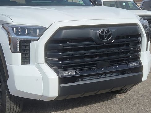 New 2026 Toyota Tundra Limited image 9