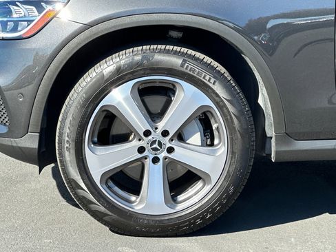 Certified 2022 Mercedes-Benz GLC 300 image 25