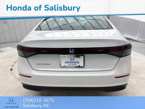 Certified 2024 Honda Accord LX image 7