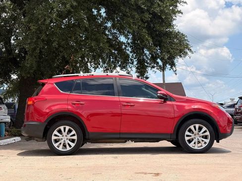 Used 2013 Toyota RAV4 Limited FWD image 2