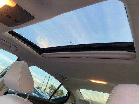 Used 2019 Nissan Altima 2.5 SV image 21