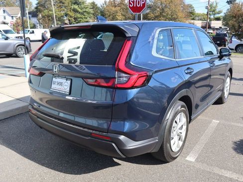 Used 2024 Honda CR-V LX image 6