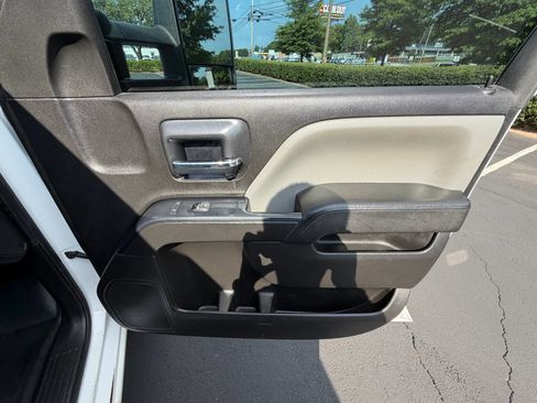 Used 2018 Chevrolet Silverado 2500 W/T RWD image 23