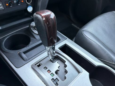 Used 2016 Toyota 4Runner Limited AWD/4WD image 21