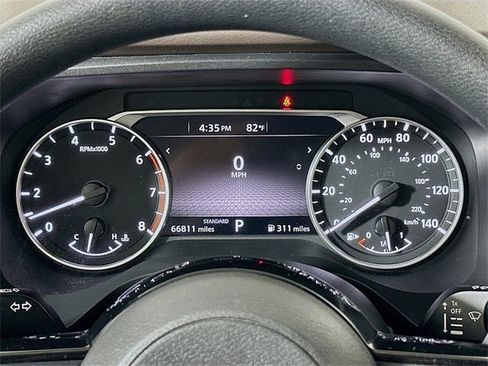 Used 2023 Nissan Rogue SV image 13