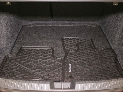 Certified 2026 Volkswagen Jetta SE FWD image 14