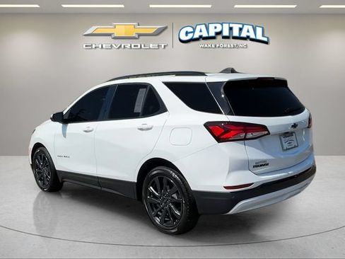 Used 2024 Chevrolet Equinox RS w/ RS Leather Package FWD image 4