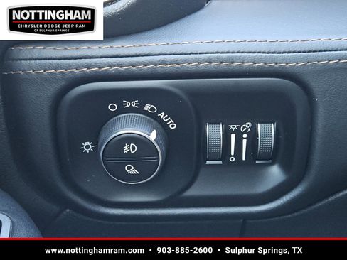 Used 2024 RAM 2500 Limited image 21