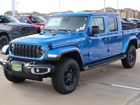 New 2026 Jeep Gladiator Sport AWD/4WD image 3