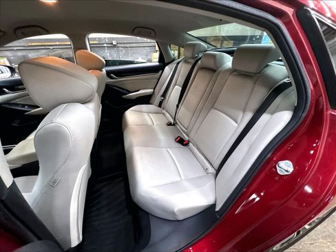 Used 2021 Honda Accord Hybrid image 28
