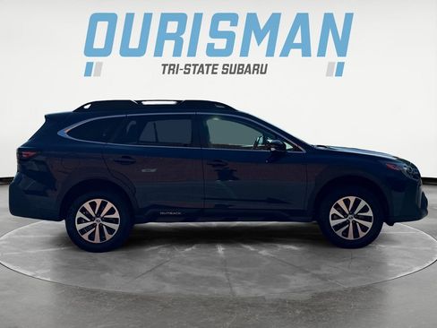 Certified 2025 Subaru Outback Premium AWD/4WD image 6