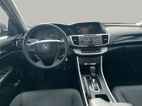 Used 2015 Honda Accord Sport image 22