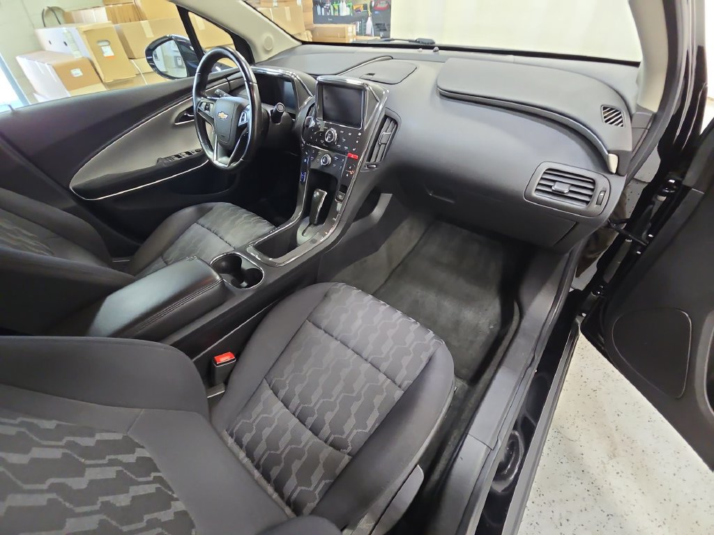 Used 2014 Chevrolet Volt FWD image 37