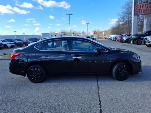 Certified 2019 Nissan Sentra S image 2